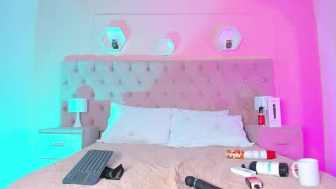 Agatha online show from December 22, 9:53 pm