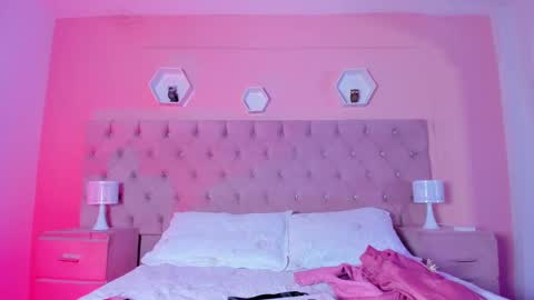 Agatha online show from December 30, 8:04 pm