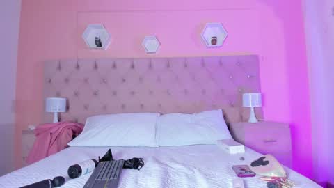 Agatha online show from January 5, 2:38 am