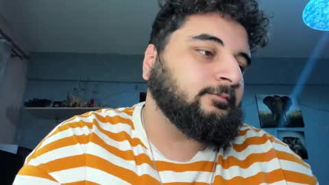 Alan online show from February 5, 3:20 pm