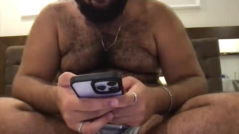 Snapshot of _alan_bear_ chatting on April 28, 7:08 pm Alan online show from April 28, 7:08 pm