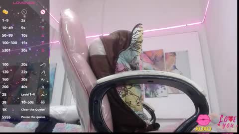 _alegriamartinez_ online show from November 6, 7:15 pm