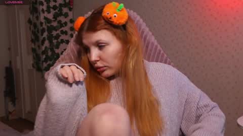 Snapshot of _aleksa chatting on January 4, 5:58 pm Alexa online show from January 4, 5:58 pm