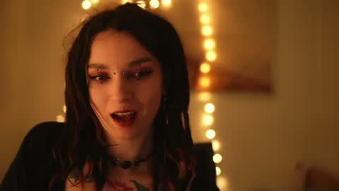 Alice Morrison Mistress Datura online show from April 18, 7:07 pm