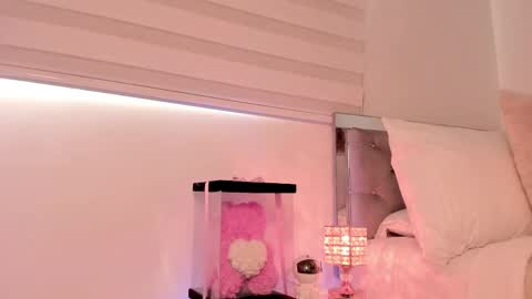 Snapshot of _alissonrose chatting on April 30, 8:57 pm Karo online show from April 30, 8:57 pm
