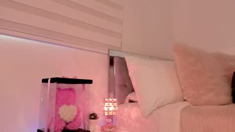 Snapshot of _alissonrose chatting on May 28, 7:11 pm Karo online show from May 28, 7:11 pm