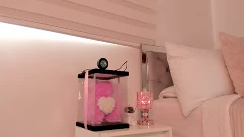 Snapshot of _alissonrose chatting on June 18, 7:51 pm Karo online show from June 18, 7:51 pm