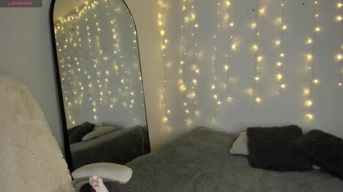 _allisongomez online show from February 4, 11:20 pm