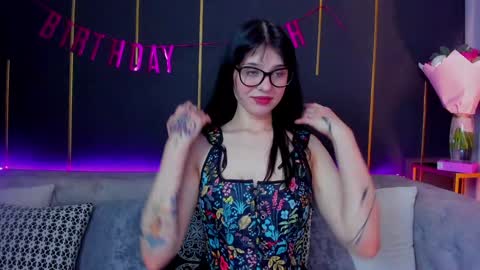 Alison online show from January 30, 1:11 am