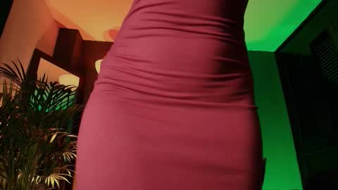 Ana  online show from December 21, 4:03 pm