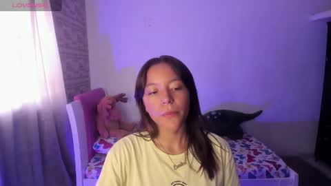 AMELIA  online show from April 21, 3:39 pm