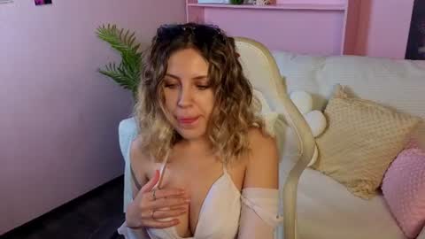 _amymoore online show from June 25, 1:38 am