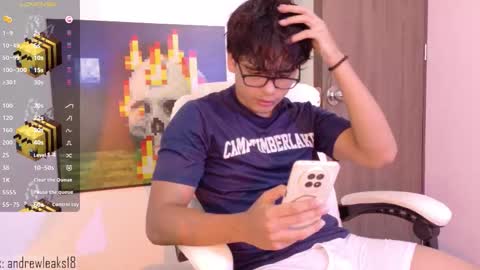 Snapshot of _an_drew18 chatting on November 22, 8:08 pm _an_drew18 online show from November 22, 8:08 pm