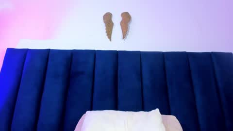 Anette online show from April 2, 7:55 pm