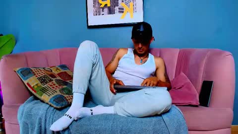 Angel Rivera online show from March 14, 12:50 am