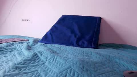 Any online show from November 5, 7:36 pm