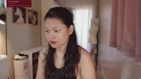 annie . online show from March 24, 4:39 am