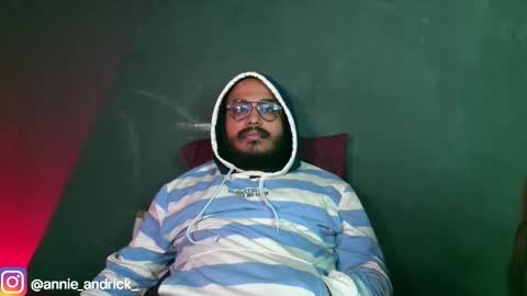 Annie Andrick online show from November 8, 1:00 pm