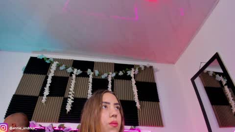 Annie Andrick online show from June 5, 10:21 am