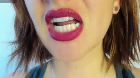 antonia online show from April 16, 3:13 pm