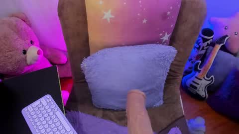 _antonella_dreams online show from March 26, 11:32 pm