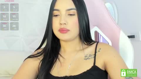 Snapshot of _antonellacute chatting on June 24, 3:00 pm antonella online show from June 24, 3:00 pm