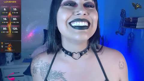 Snapshot of _any_ducan_ chatting on March 21, 3:22 am Angie online show from March 21, 3:22 am