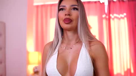 Arielle online show from March 4, 9:51 am