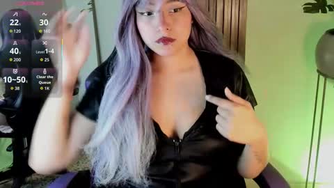   online show from February 13, 12:01 pm