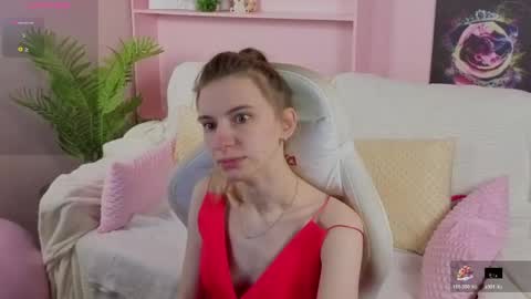 Snapshot of _ash_leyy_ chatting on May 30, 1:25 am _ash_leyy_ online show from May 30, 1:25 am