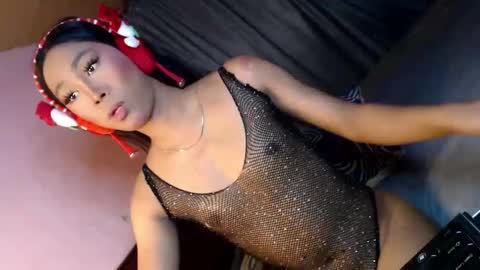 _asiancutie online show from December 9, 3:29 am
