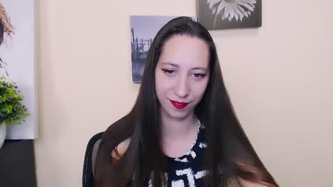 Snapshot of _astraia_ chatting on July 10, 6:07 am _astraia_ online show from July 10, 6:07 am