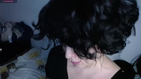 Snapshot of _atenea_golden chatting on December 20, 11:58 pm atenea online show from December 20, 11:58 pm