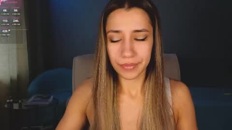 _aura_18 online show from April 24, 4:48 am