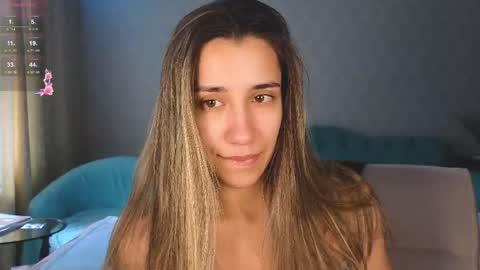 Snapshot of _aura_18 chatting on May 6, 3:13 am _aura_18 online show from May 6, 3:13 am
