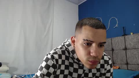 _austinmoon online show from March 17, 7:12 am