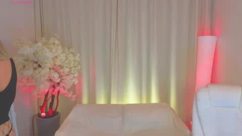 Jess online show from October 10, 3:27 am