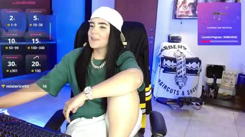 Snapshot of _babyfantasy_ chatting on April 30, 8:57 pm You Baby online show from April 30, 8:57 pm