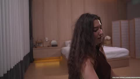 Snapshot of _bamby_baby_ chatting on December 1, 2:00 pm Arianna online show from December 1, 2:00 pm