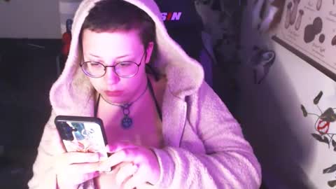 Snapshot of _bandit_b0y chatting on May 23, 4:29 am bandit online show from May 23, 4:29 am
