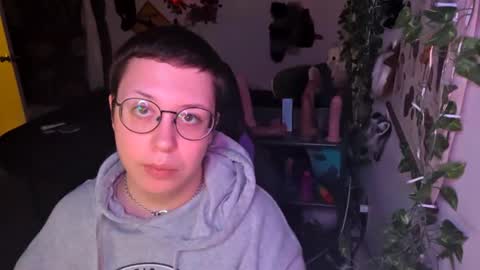 Snapshot of _bandit_b0y chatting on May 25, 1:55 am bandit online show from May 25, 1:55 am