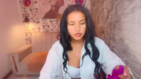 Snapshot of _barbaragomez chatting on October 22, 7:35 pm barbara online show from October 22, 7:35 pm