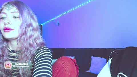 Lunita  online show from December 6, 1:00 pm