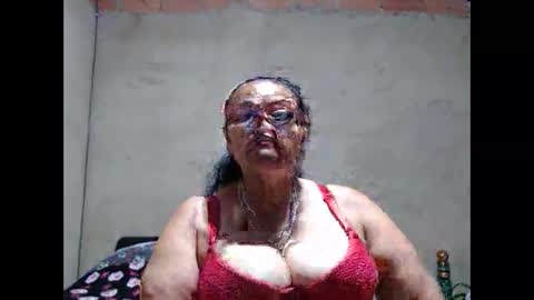 _bellanocturna online show from May 5, 12:29 am