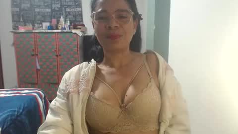 _biancamature online show from April 18, 5:11 am