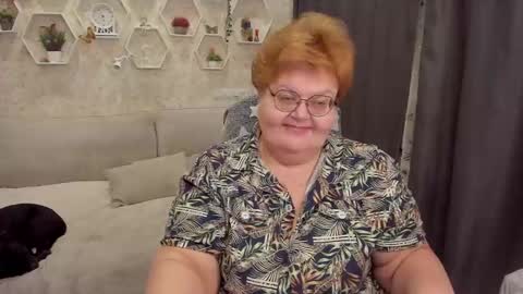 Snapshot of _big_beautiful_love_ chatting on February 23, 11:04 pm Louise  ONLY IN PVT  Masturbation with dildo and cum  Naked  Show and play with pussy  Blow job  Hand job  ONLY IN PVT  online show from February 23, 11:04 pm