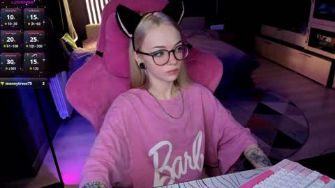 Olivia Subscribe to my Fansly -   online show from April 26, 11:46 pm