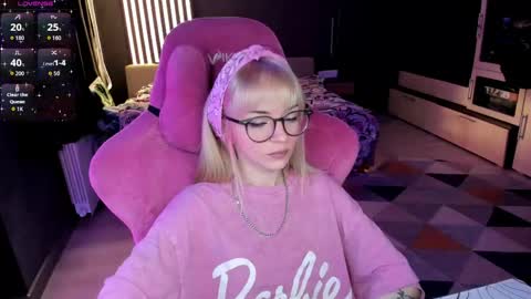 Olivia Subscribe to my Fansly -   online show from May 7, 11:21 pm