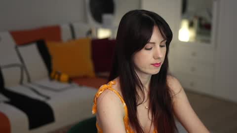 Snapshot of _blackbee_ chatting on November 10, 11:31 am Lili online show from November 10, 11:31 am