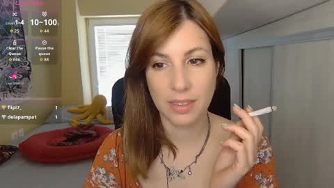 Snapshot of _blackpearl chatting on May 20, 9:48 am Laura online show from May 20, 9:48 am